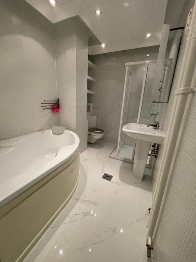 Ruben Apartman City Center Debrecen Kültér fotó